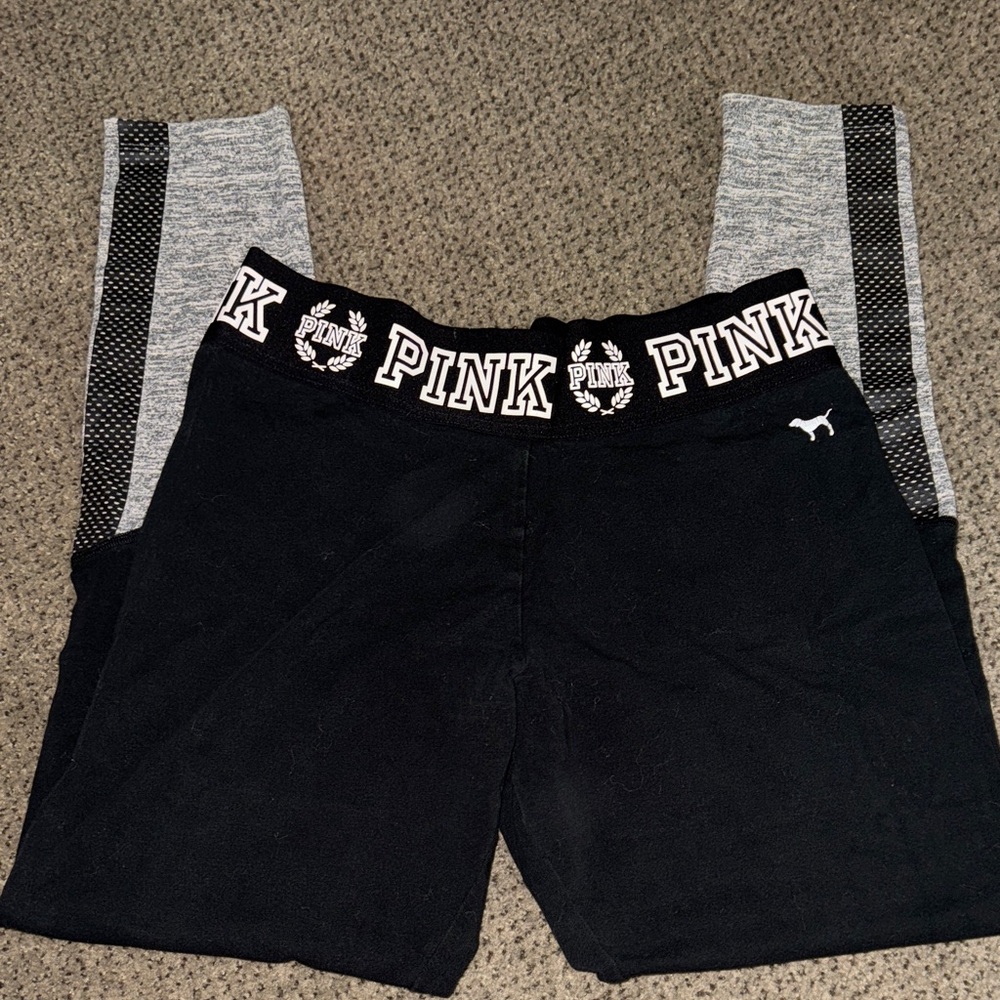 PINK Victoria's Secret Black Yoga Leggings